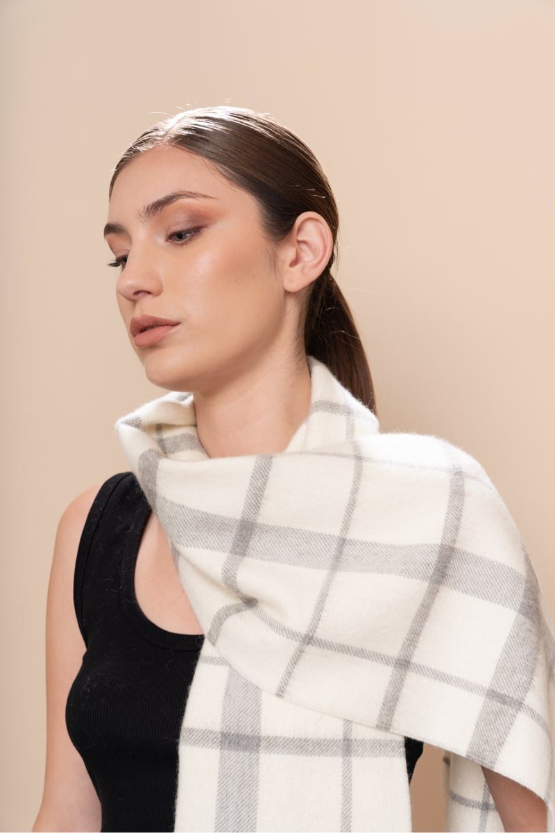 Plaid Scarf - SUYANAANDESLEGACY